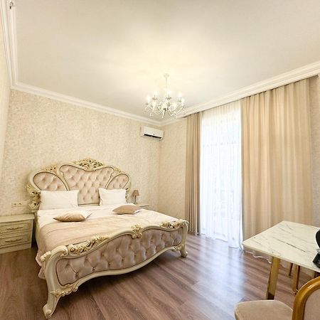 Armenia Hotel Γιερεβάν Εξωτερικό φωτογραφία