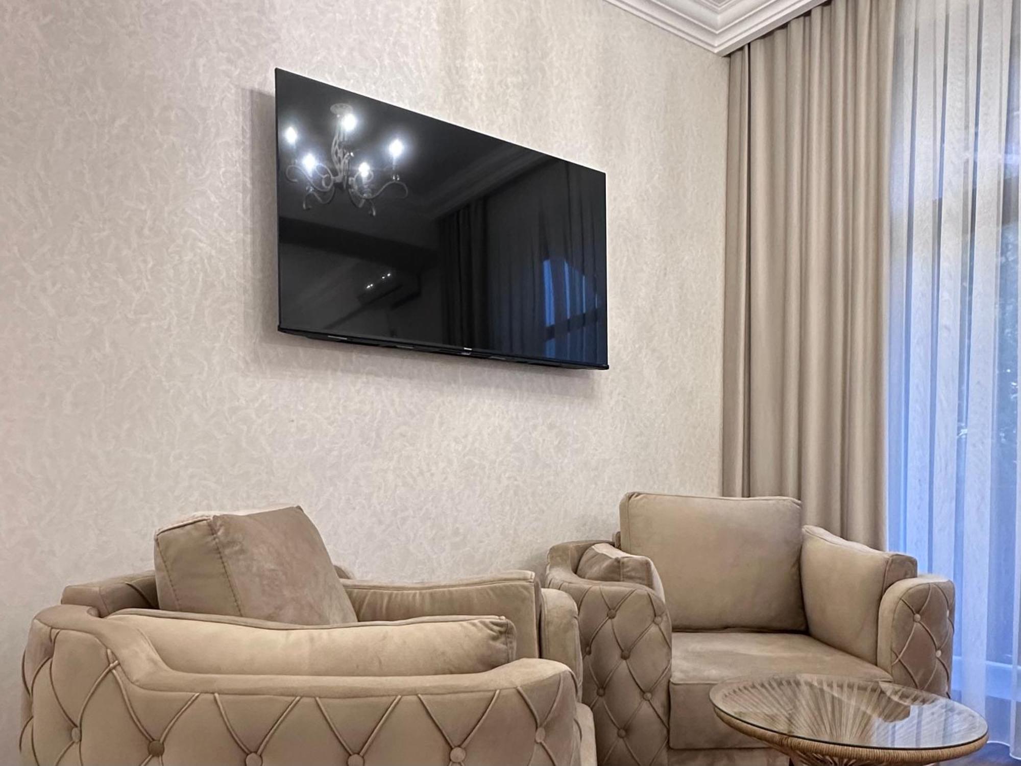 Armenia Hotel Γιερεβάν Εξωτερικό φωτογραφία