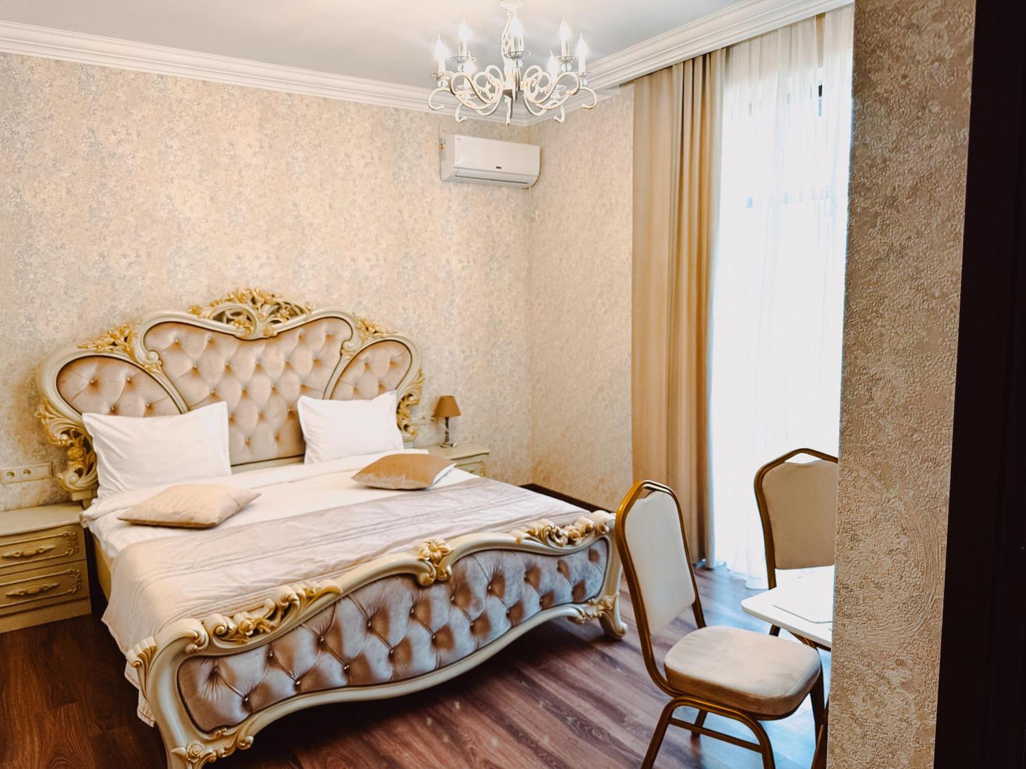 Armenia Hotel Γιερεβάν Εξωτερικό φωτογραφία